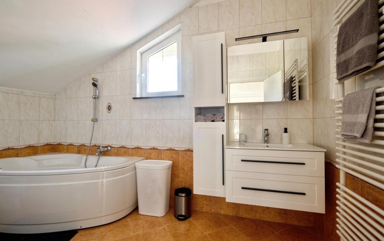 Relax House Nizic Villa Drazice Bagian luar foto