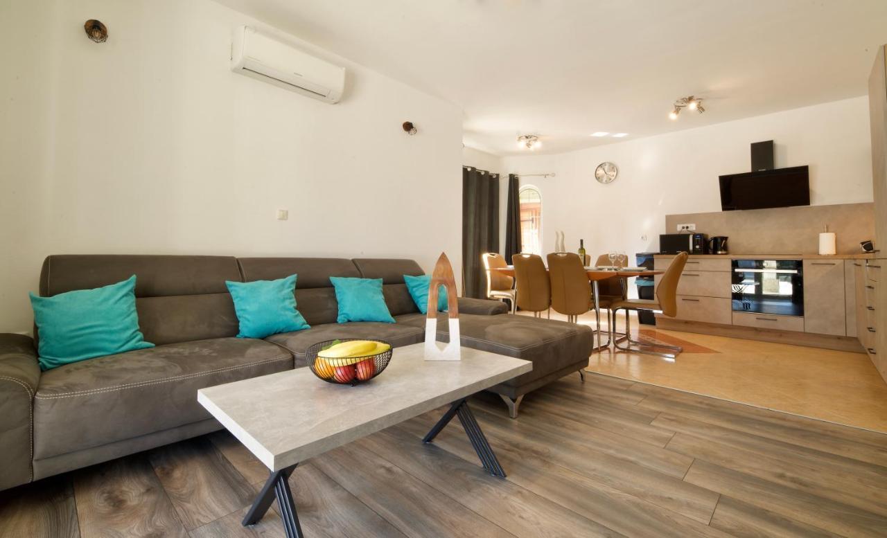 Relax House Nizic Villa Drazice Bagian luar foto